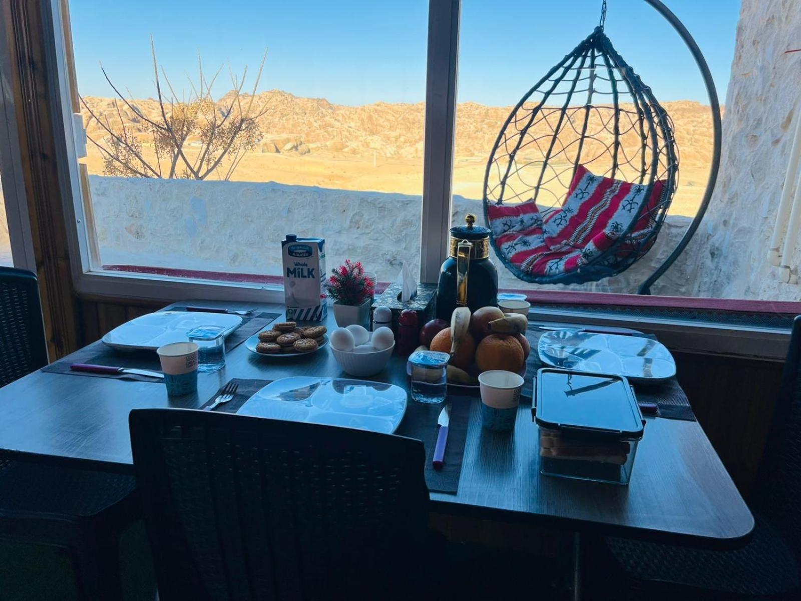 לינה וארוחת בוקר וואדי מוסא Petra Royal Ranch מראה חיצוני תמונה